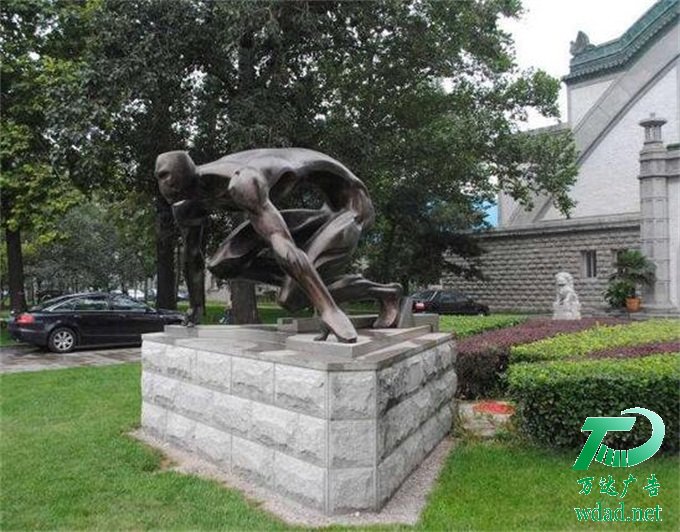 不銹鋼人物雕塑制作公司 不銹鋼人物雕塑制作公司